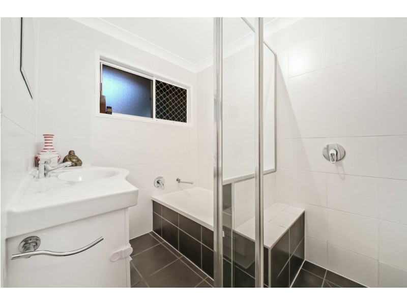 3 Nyora Street, Everton Hills QLD 4053