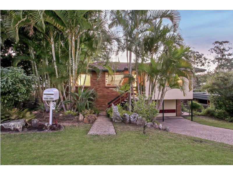 3 Nyora Street, Everton Hills QLD 4053