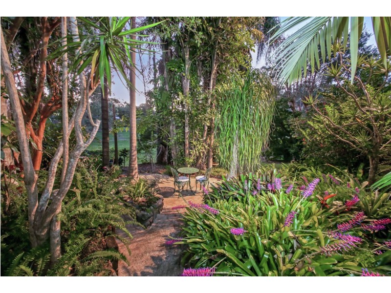 3 Nyora Street, Everton Hills QLD 4053