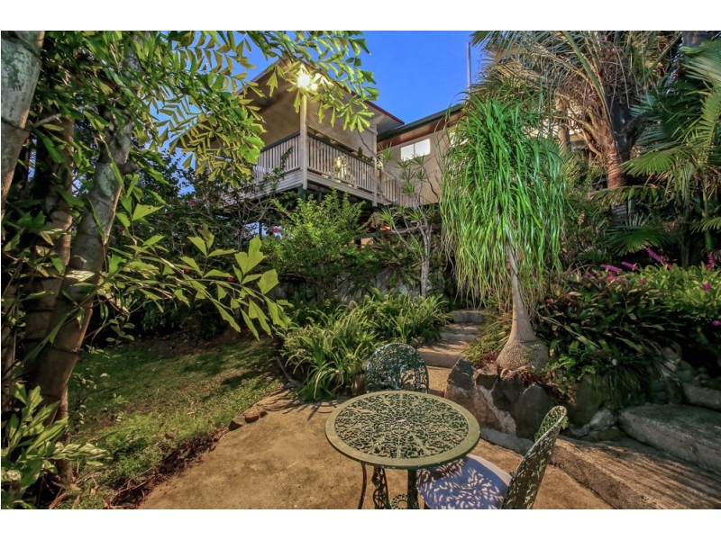 3 Nyora Street, Everton Hills QLD 4053