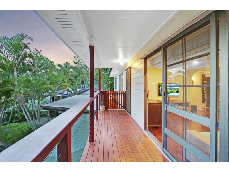 31 Yeerinbool Court, Arana Hills QLD 4054