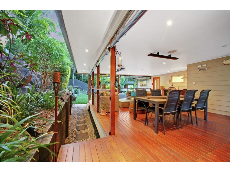 31 Yeerinbool Court, Arana Hills QLD 4054