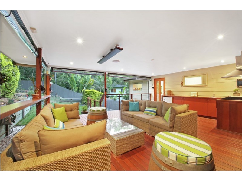 31 Yeerinbool Court, Arana Hills QLD 4054