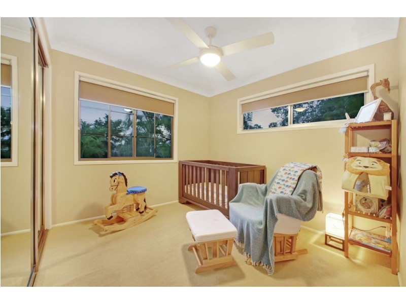 31 Yeerinbool Court, Arana Hills QLD 4054