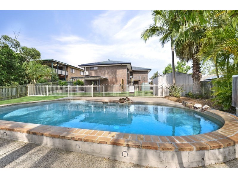 8 Cabragh Street, Ferny Grove QLD 4055