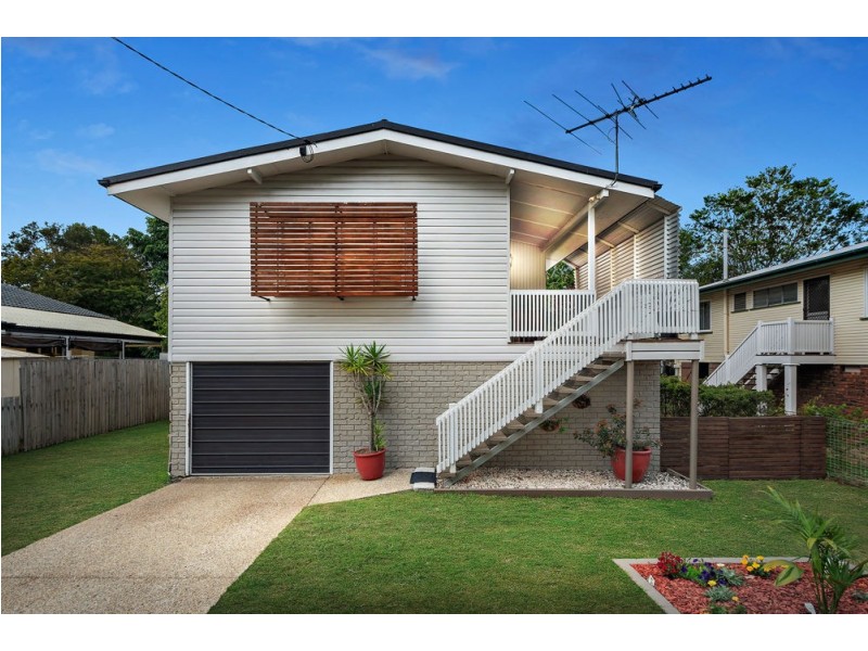 46 Bringelly Street, Arana Hills QLD 4054