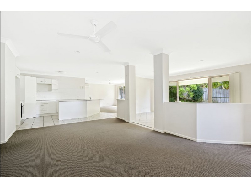 1 Pfeiffer Place, Mcdowall QLD 4053