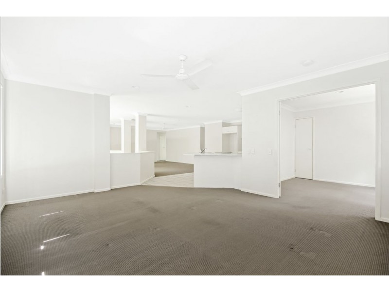 1 Pfeiffer Place, Mcdowall QLD 4053