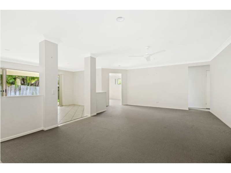 1 Pfeiffer Place, Mcdowall QLD 4053