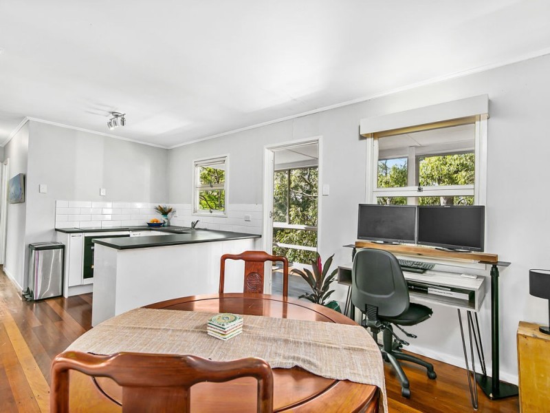 912 South Pine Road, Everton Park QLD 4053