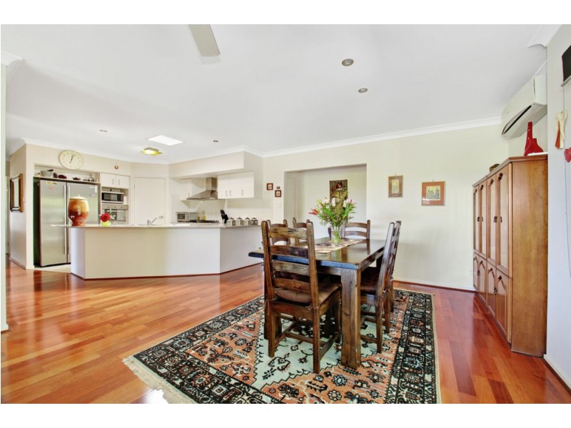 20 Arris Close, Upper Kedron QLD 4055