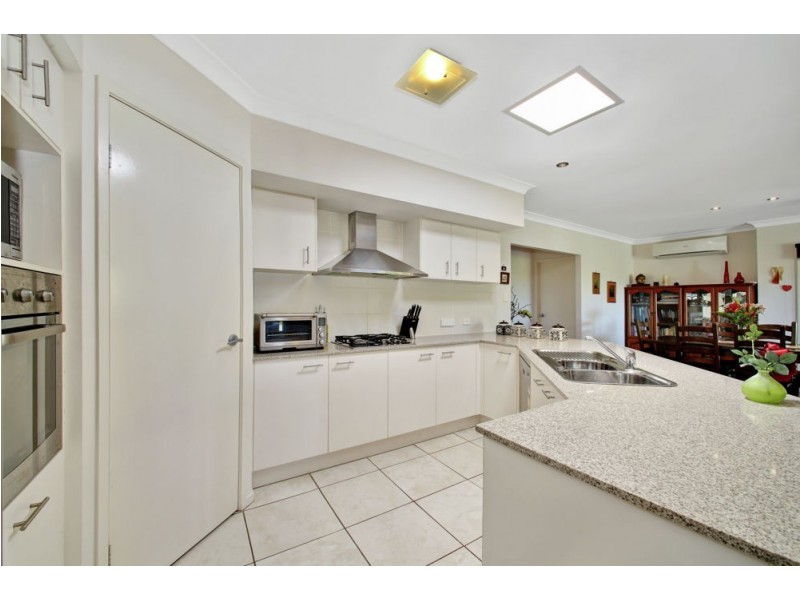20 Arris Close, Upper Kedron QLD 4055