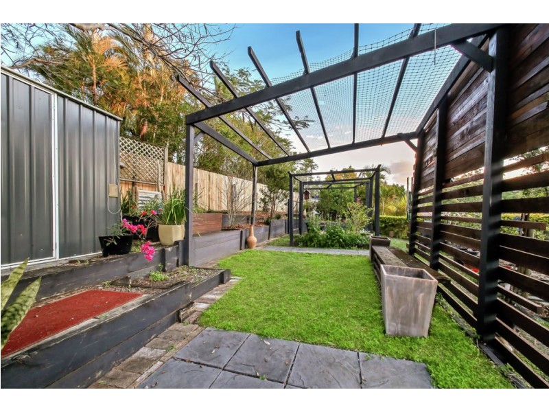 42 Yathong Court, Arana Hills QLD 4054