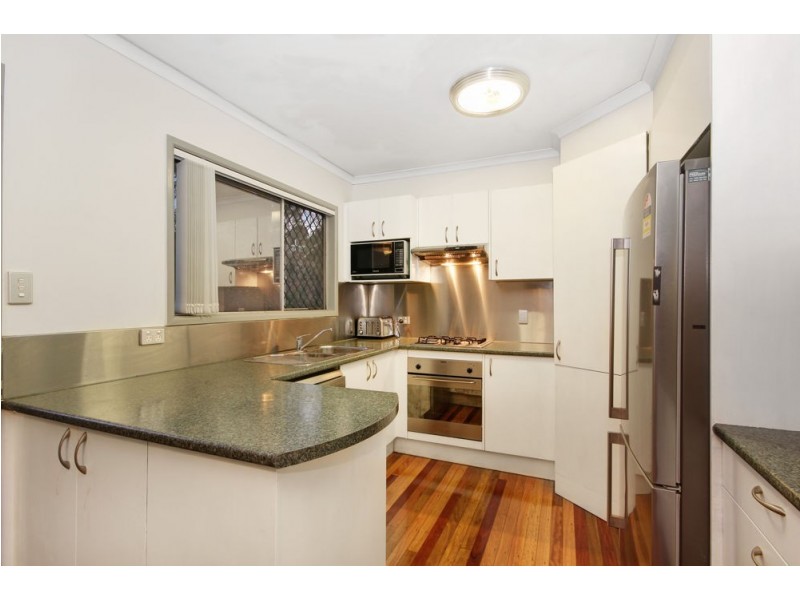 25 Barney Street, Arana Hills QLD 4054