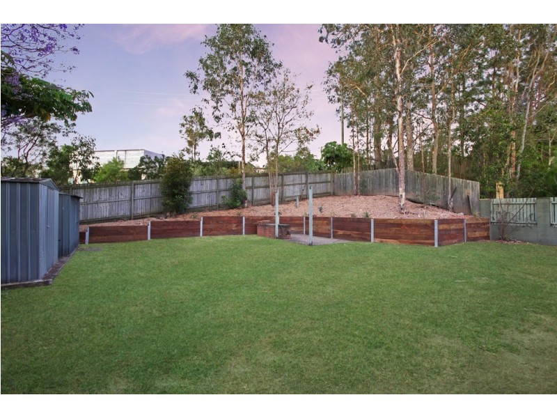 25 Barney Street, Arana Hills QLD 4054