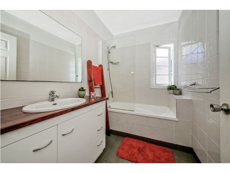 30 Kooya Road, Mitchelton QLD 4053