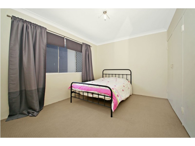 4/4 Lutana Street, Stafford QLD 4053