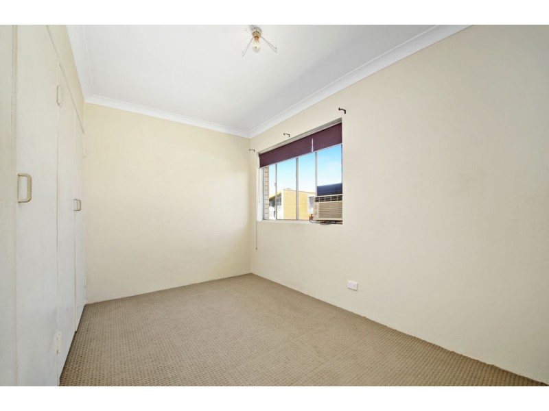 4/4 Lutana Street, Stafford QLD 4053