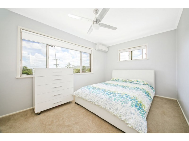 96 Minto Crescent, Arana Hills QLD 4054