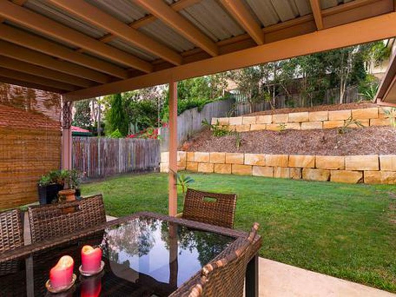 20 Monash Place, Ferny Grove QLD 4055