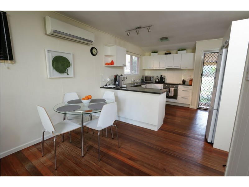 26 Amaroo Avenue, Ferny Hills QLD 4055