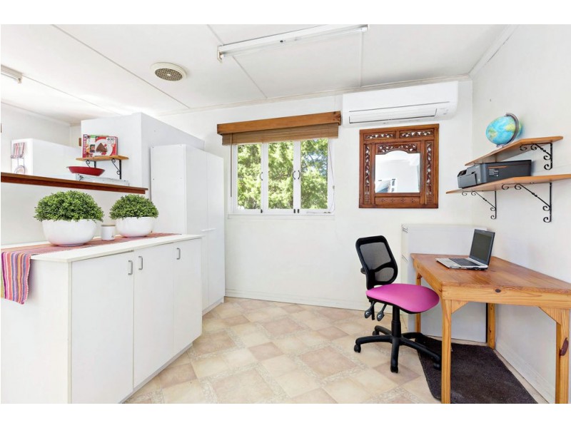 425 Robinson Road West, Geebung QLD 4034