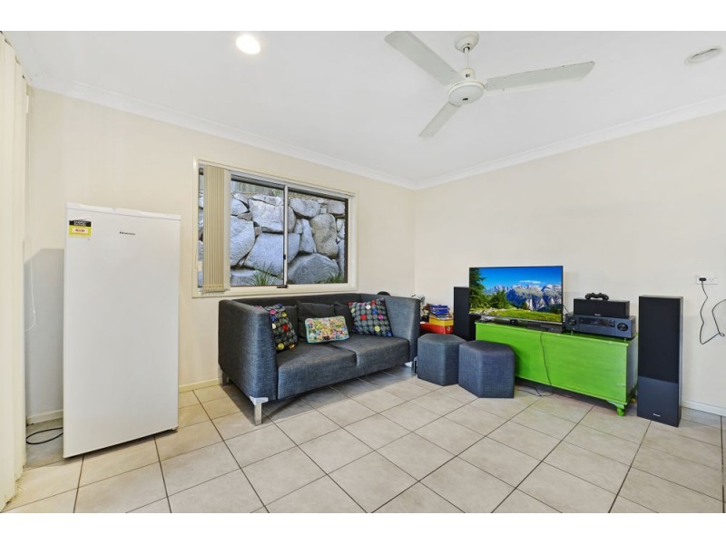 40 Minnelli Place, Mcdowall QLD 4053