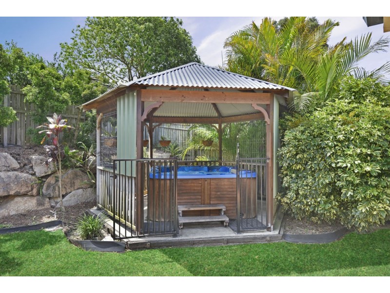 21 Inverness Street, Upper Kedron QLD 4055