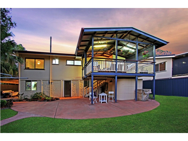 11 Bolong Crescent, Ferny Hills QLD 4055