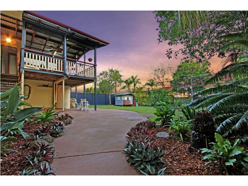 11 Bolong Crescent, Ferny Hills QLD 4055