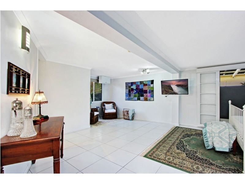 11 Bolong Crescent, Ferny Hills QLD 4055