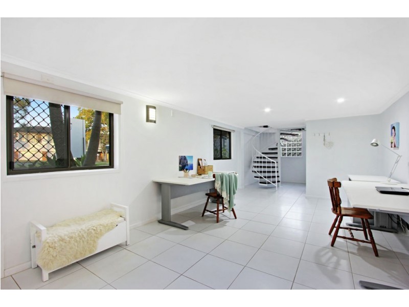 11 Bolong Crescent, Ferny Hills QLD 4055