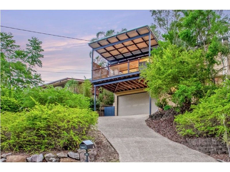 10 Yathong Court, Arana Hills QLD 4054