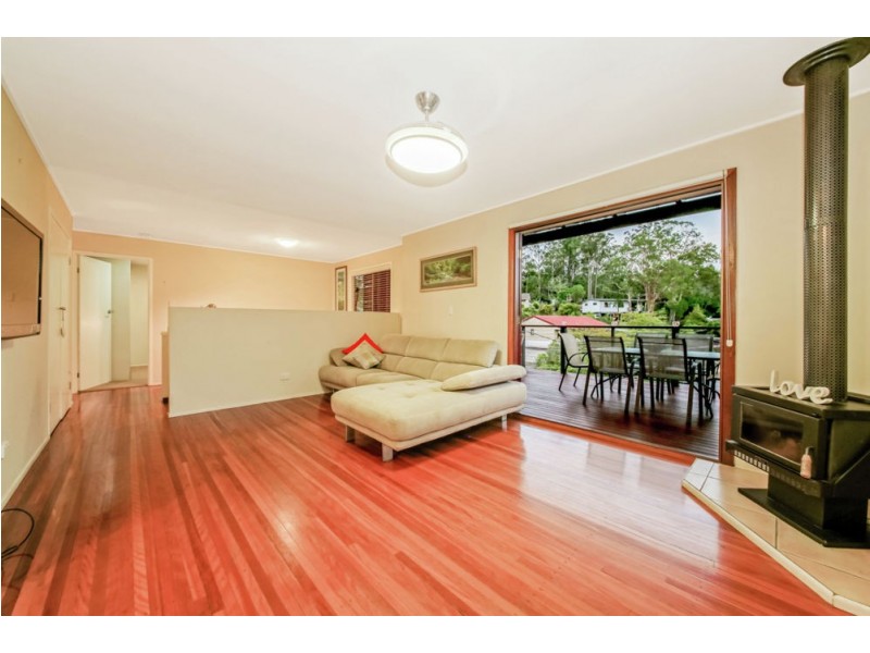 10 Yathong Court, Arana Hills QLD 4054