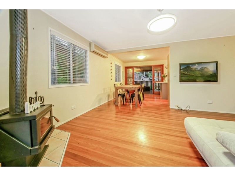 10 Yathong Court, Arana Hills QLD 4054