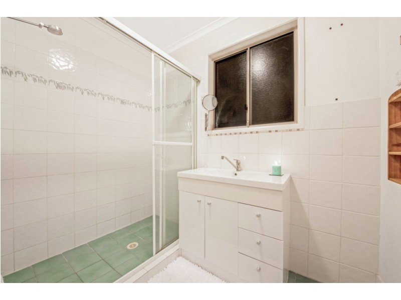 10 Yathong Court, Arana Hills QLD 4054