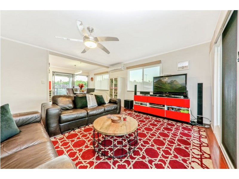 16 Cycas Street, Arana Hills QLD 4054