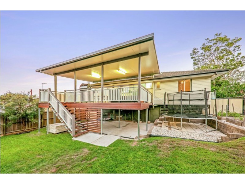 16 Cycas Street, Arana Hills QLD 4054