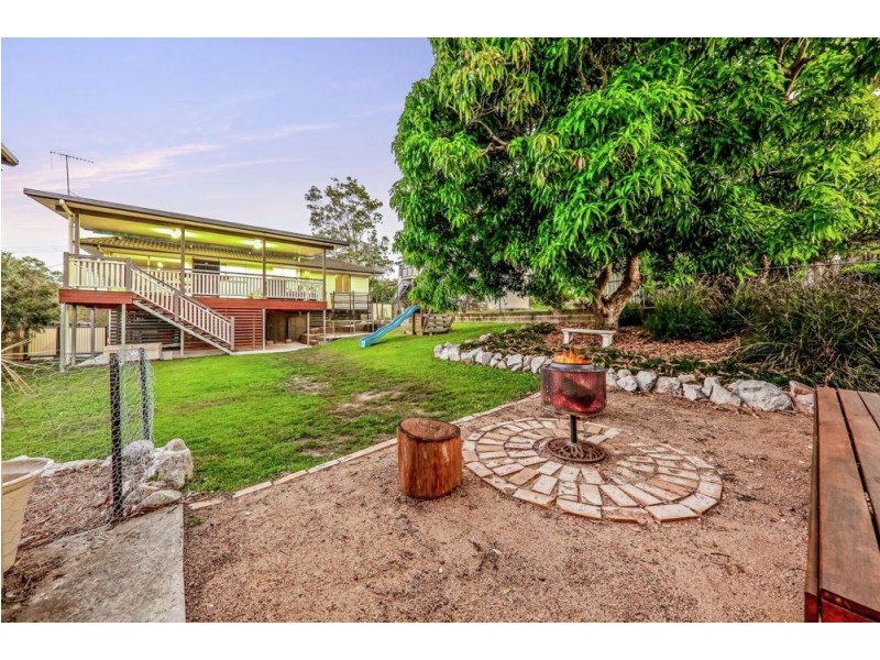 16 Cycas Street, Arana Hills QLD 4054