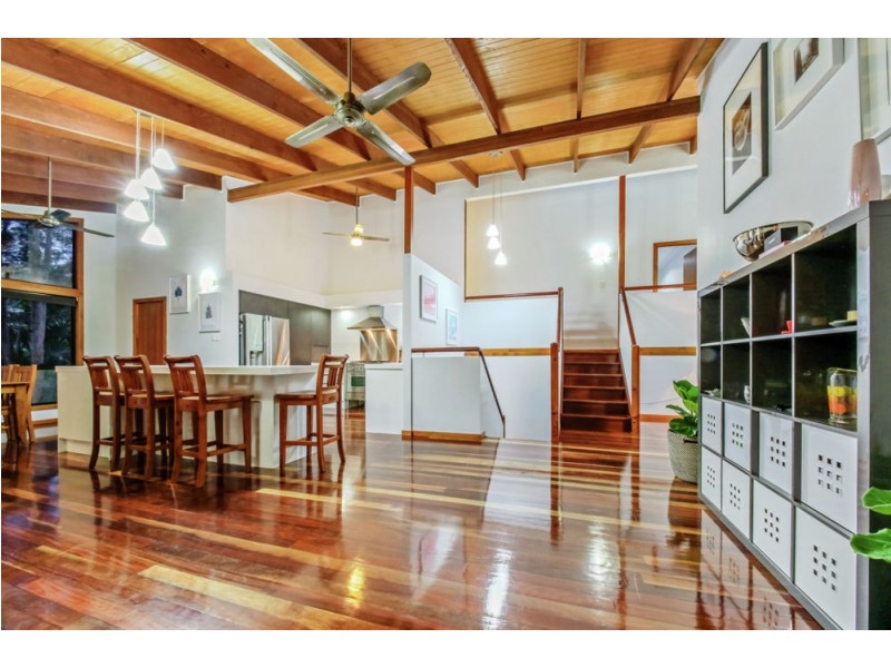 62 Linkwood Drive, Ferny Hills QLD 4055