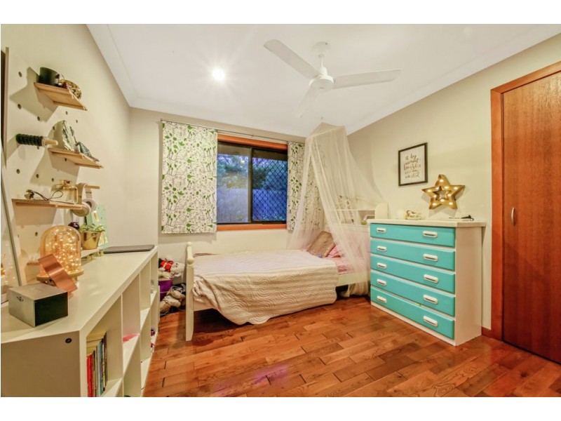 62 Linkwood Drive, Ferny Hills QLD 4055