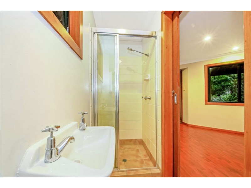 62 Linkwood Drive, Ferny Hills QLD 4055