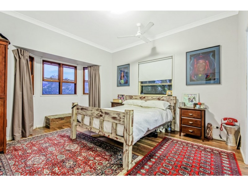 12 Fleetwood Court, Ferny Hills QLD 4055