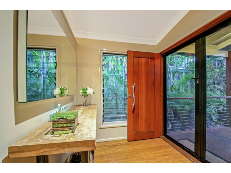 12 Woodburn Place, Ferny Hills QLD 4055