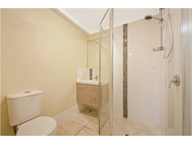 12 Woodburn Place, Ferny Hills QLD 4055