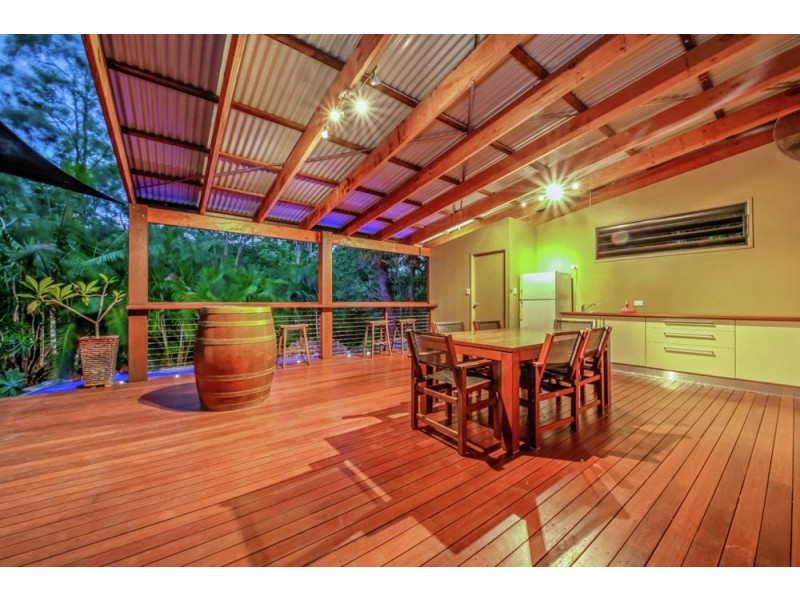 12 Woodburn Place, Ferny Hills QLD 4055