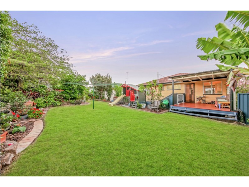 22 Glenmorgan Street, Keperra QLD 4054