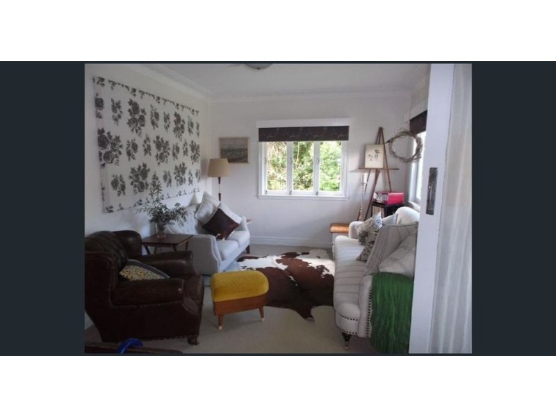 16 Varcoe Street, Wavell Heights QLD 4012