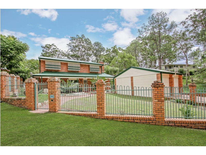 74 Timms  Road, Everton Hills QLD 4053