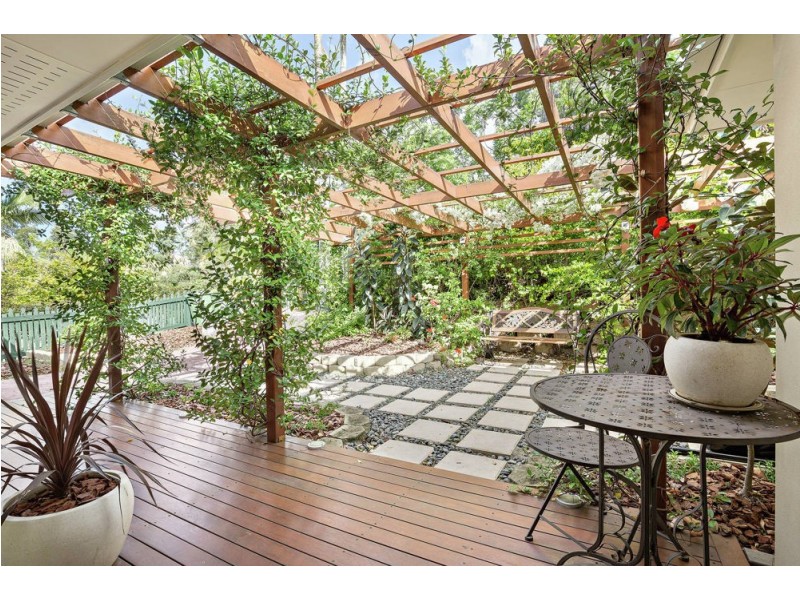 32 Leatherwood Drive, Arana Hills QLD 4054